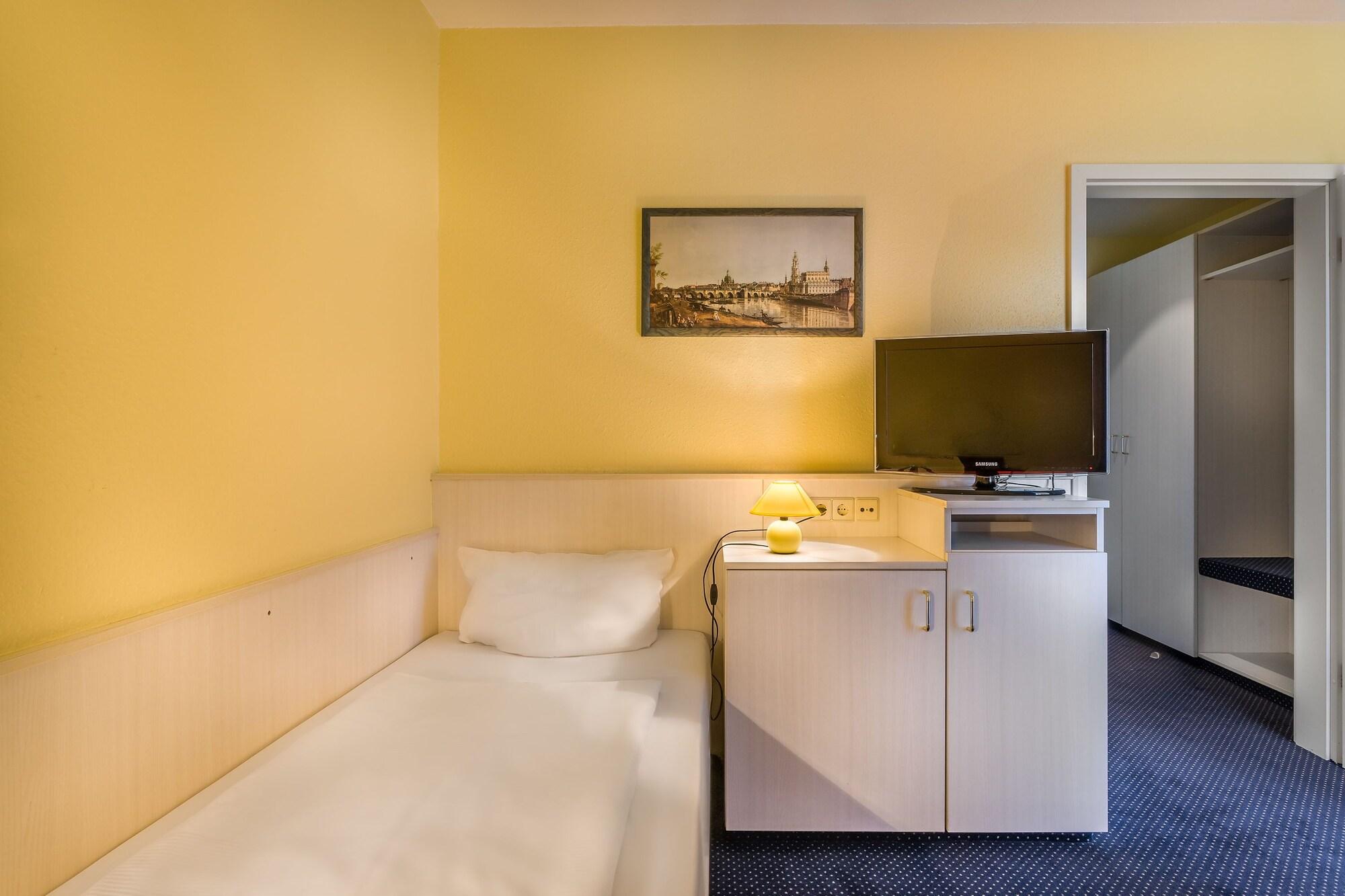 Scope Hotel Dresden Airport Екстериор снимка